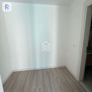 Two-Bedroom Apartment in Empire Square image 2