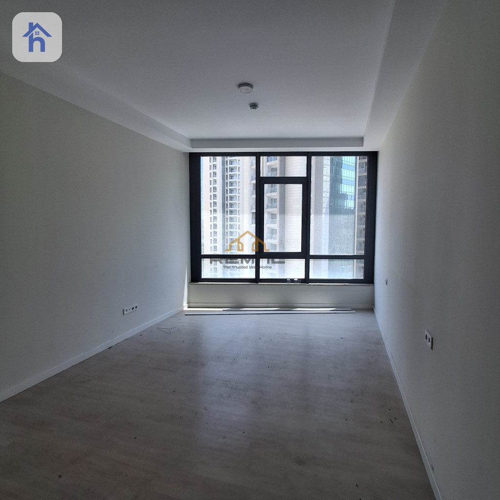 Charming 1-Bedroom Apartment in Erbil Image 6