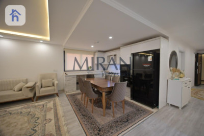 Modern Apartment in Prime Location Resim 4