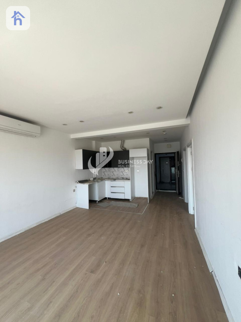 Modern 2 Bedroom Apartment with Spacious Layout