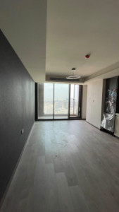 شقة حديثة مع إطلالة على المدينة صورة 3