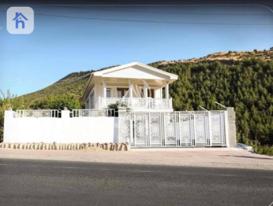 مزرعة مع منزل image 1