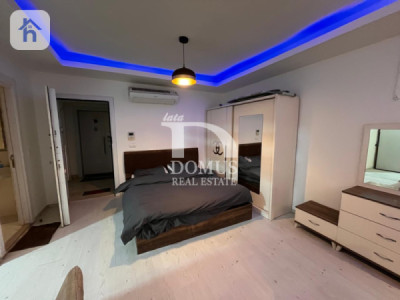 Modern Studio Apartment with Great Views Image 3