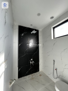 خانوو بەرامبەر باخچە وێنە 12