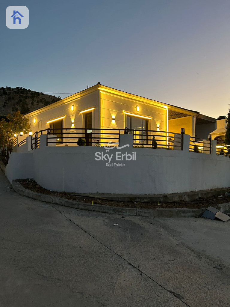 Corner House Image 26