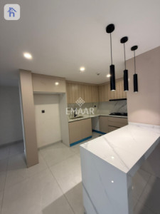Spacious Apartment in Sky Towers image 2