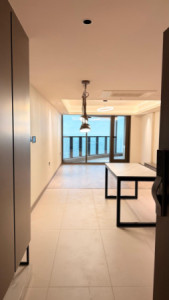 One Bedroom Apartment in Cavalli Tower Resim 4