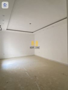 Spacious House with Multiple Rooms Resim 9