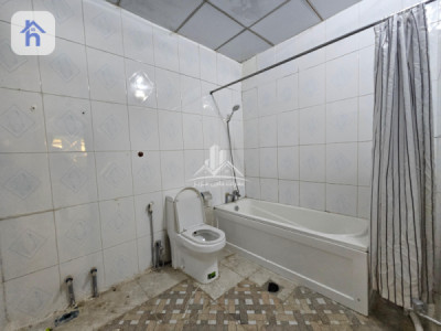 Three Floor House image 11