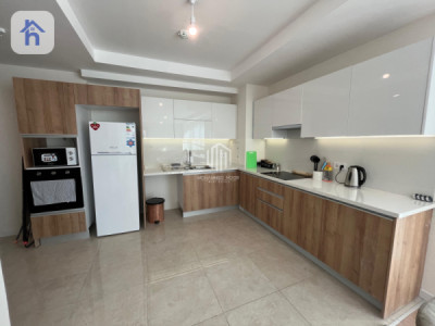 Cosy 1BR Apartment in Empire Wings Resim 3