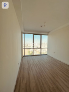 Modern 2BR Apartment Image 4