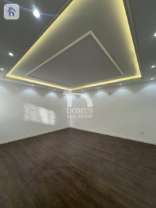 Modern House image 16