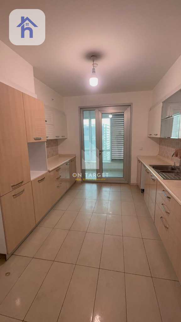 Spacious 2-Bedroom Apartment