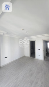 Modern one-bedroom apartment image 4