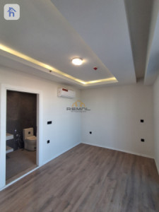 Modern 2-Bedroom Apartment in Green World image 4