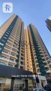 Luxurious One-Bedroom Apartment Image 6