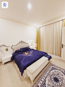 Luxurious House with Four Bedrooms Resim 16