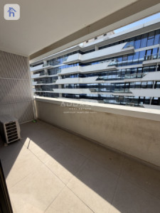 Stylish Studio Apartment in Star Towers image 7