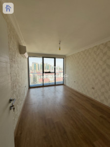Two-Bedroom Apartment in Wavey Avenue image 1