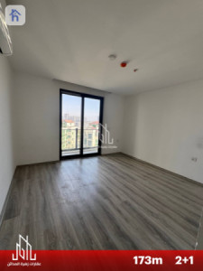 شقة واسعة في أربيل مع غرفتي نوم image 2