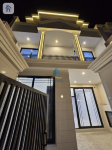 Modern house for sale image 2