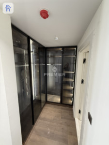 Luxurious Apartment with Stunning Views Resim 13