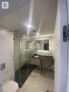 Studio Apartment in Wavey Avenue Image 4