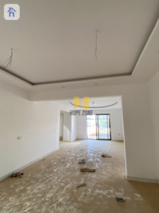 Spacious House with Multiple Rooms Resim 4