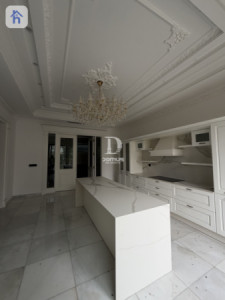 VIP House image 3