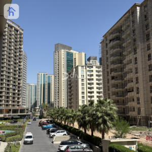 شقة بمساحة 94 متر مربع بتصميم استوديو image 2