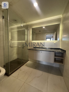 شقة أنيقة بغرفتي نوم مع إطلالات صورة 7