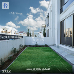 Spacious House with 5 bedrooms image 2