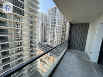 modern apartment in Rami Towers Image 8