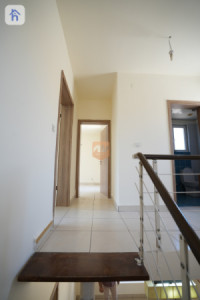 2-story house with 4 bedrooms image 14