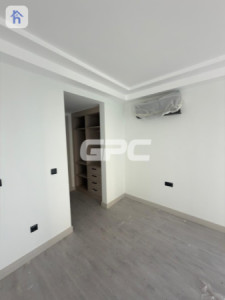 Modern 2 Bedroom Apartment in Rami Towers image 4