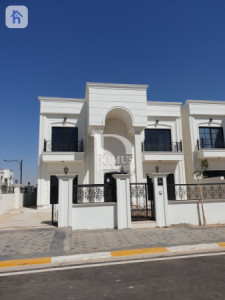 منزل واسع في قرية آرام 2 image 1