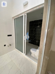 Cozy 4 Bedroom Family Home in Mahabad Image 11