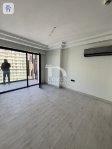 Modern Apartment with Spacious Layout Resim 6