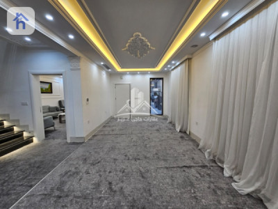 Modern House image 12
