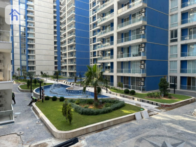 Apartment with Garden view image 8