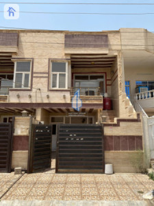 خانوویەکی خێزانیی فراوان لە کاریزان image 1