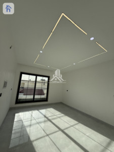 4 Bedroom House in Ashti City 1 image 10