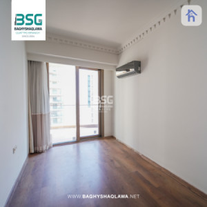 Elegant Apartment with 2 Bedrooms Resim 4