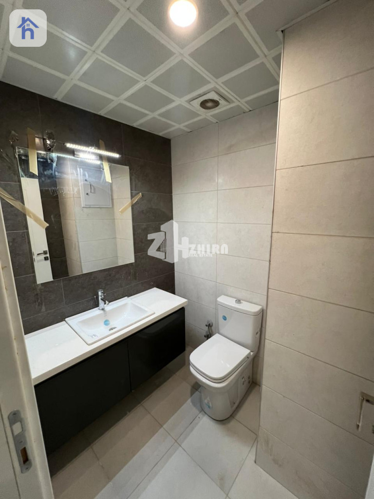 Spacious Apartment with 2 Bedrooms Image 11