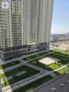 شوقەیەکی یەک ژووری نوستن لەگەڵ دیمەنێکی نایاب وێنە 7