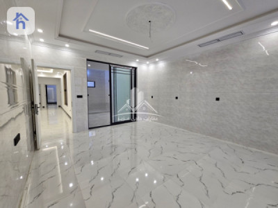 Cozy Home Perfect for Families Image 8