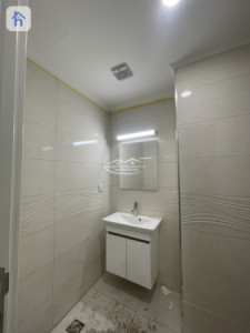 Airport View Apartment Image 4