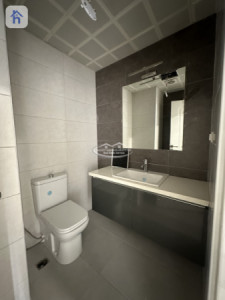 Modern 2 Bedroom Apartment for Rent Image 6