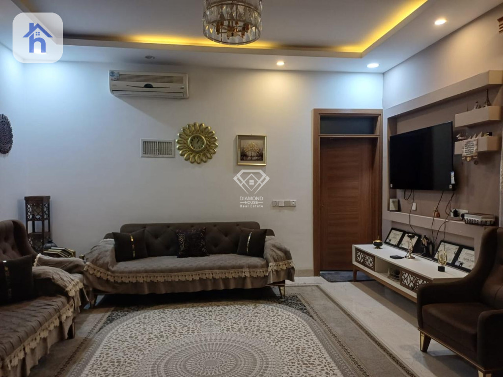 Two Floor House Resim 2