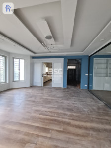 Spacious Office Space in English Village Image 5